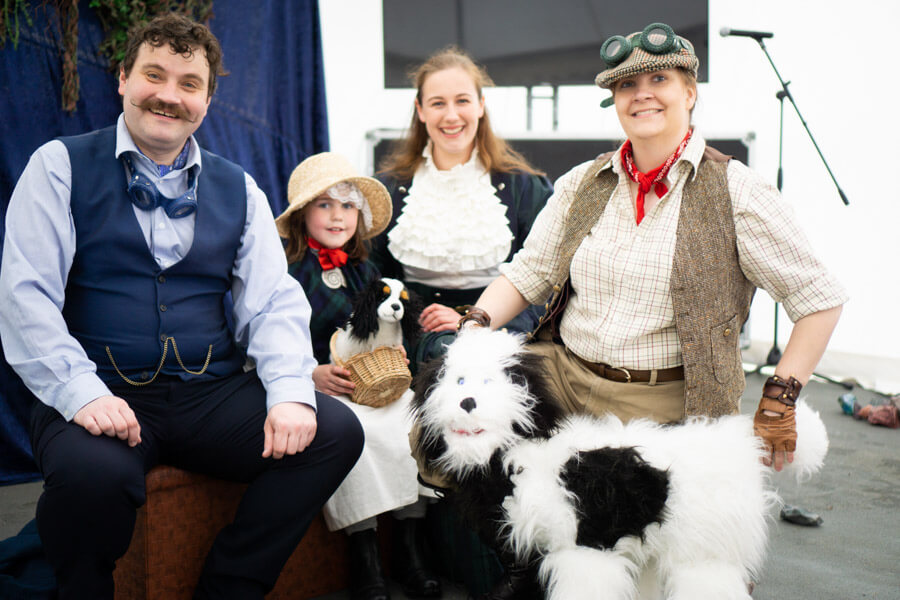 Lyme Regis Fossil Festival Sunday Shows Talks Performances Close ups ©Max Redwood-1