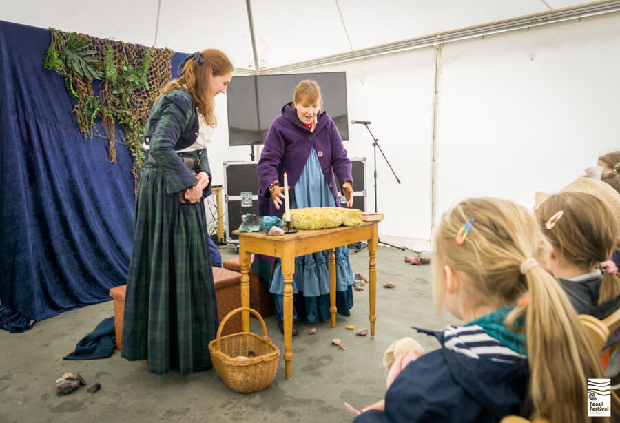 Lyme Regis Fossil Festival Sunday Shows Talks Performances ©Max Redwood-4