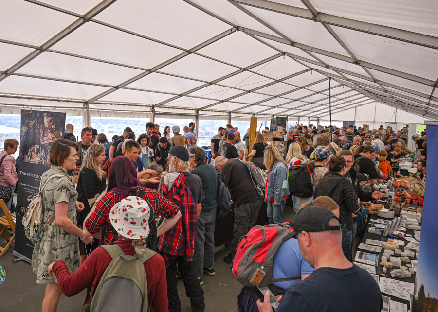 Saturday Lyme-Regis-Fossil-Festival-2024 ©-21