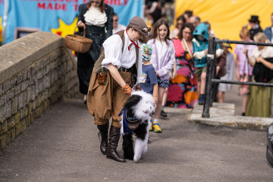 Saturday Lyme-Regis-Fossil-Festival-2024 ©-3