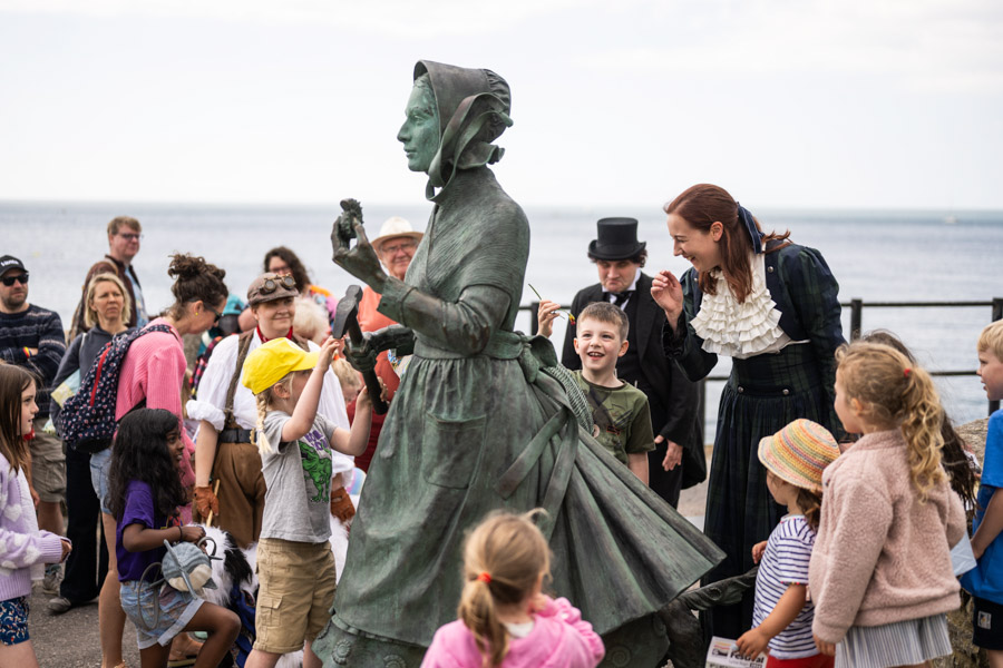 Saturday Lyme-Regis-Fossil-Festival-2024 ©-5